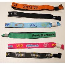 Effen stof willekeurig groen - metalen kraal - gerecycled